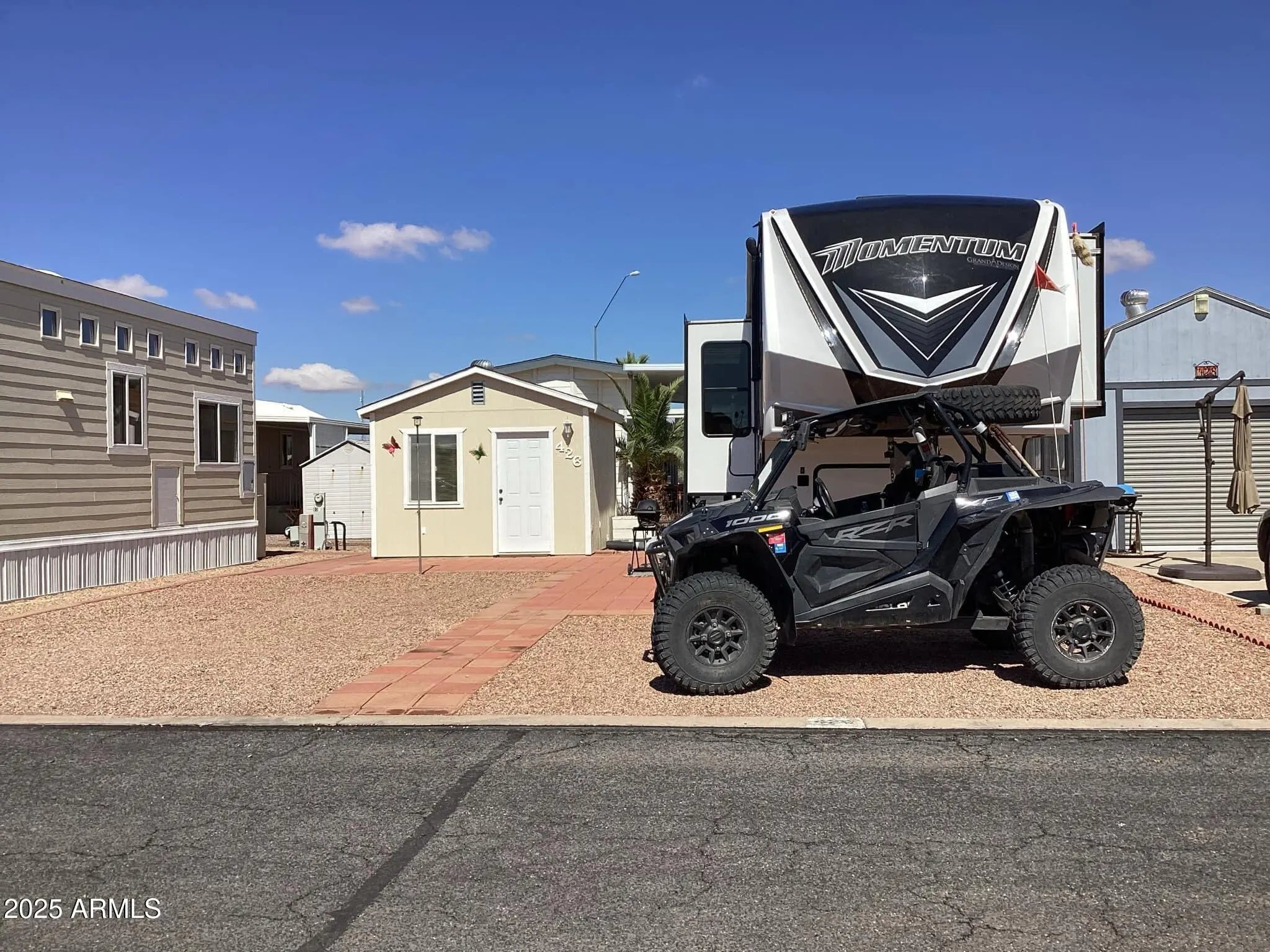 Photo of Listing #6957574