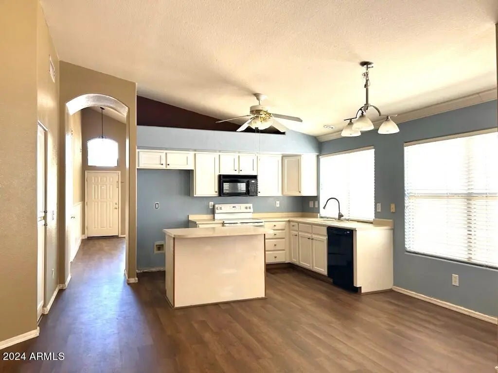 Photo of Listing #6958881