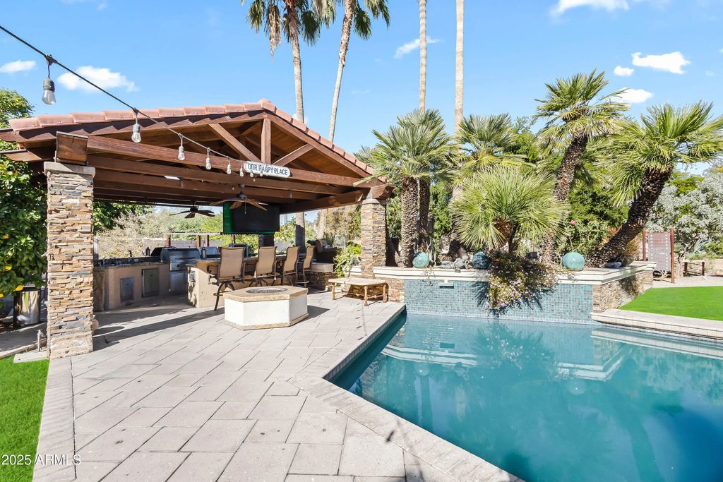 8150 E Appaloosa Trail, Scottsdale
