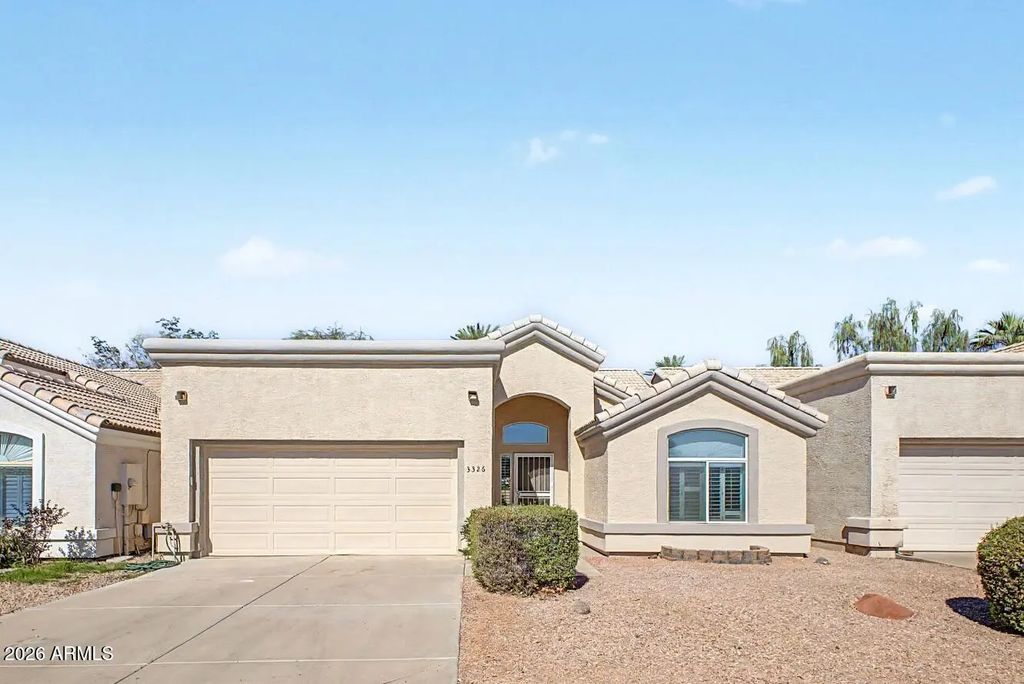 3326 N 42nd Street, Phoenix