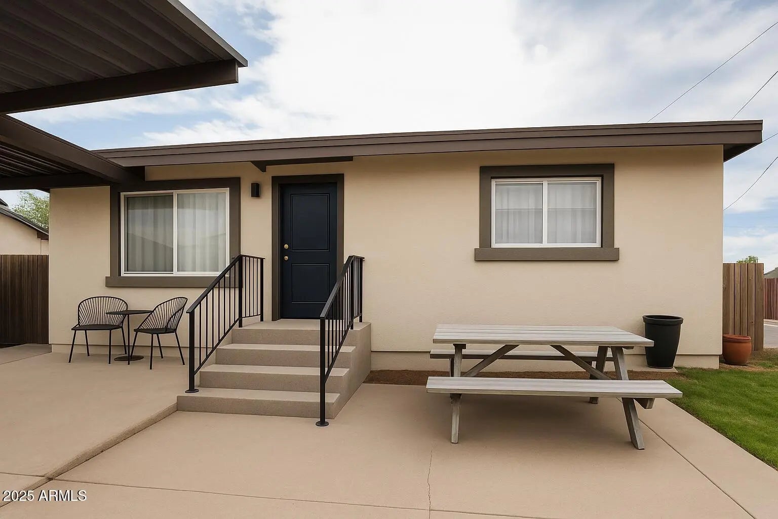 Photo of Listing #6957812