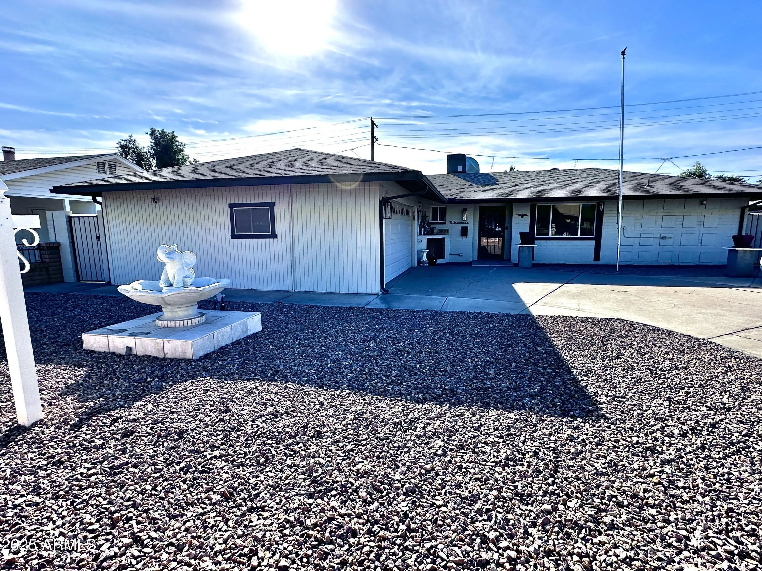 Photo of Listing #6957907