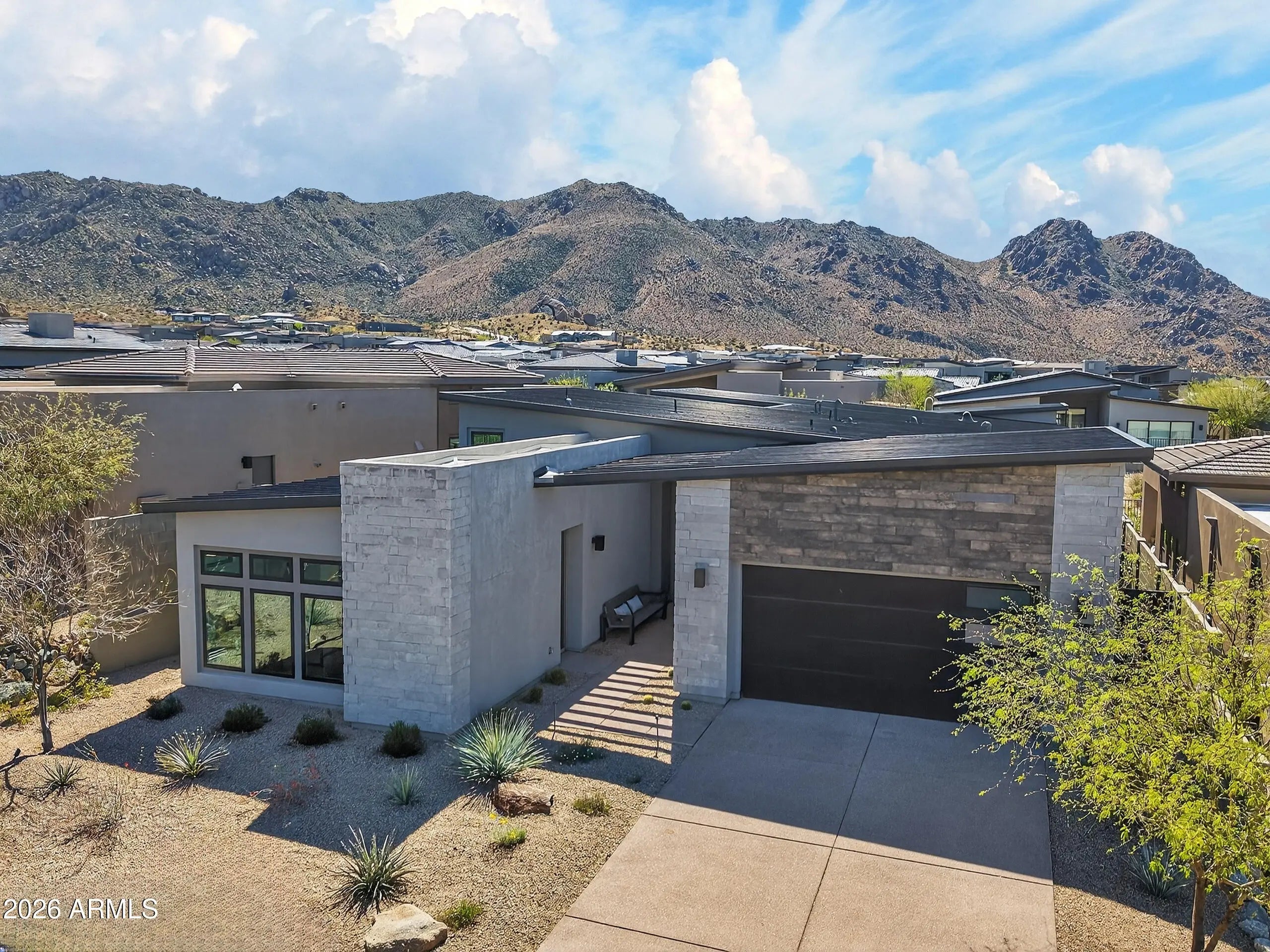 Photo of Listing #6957963