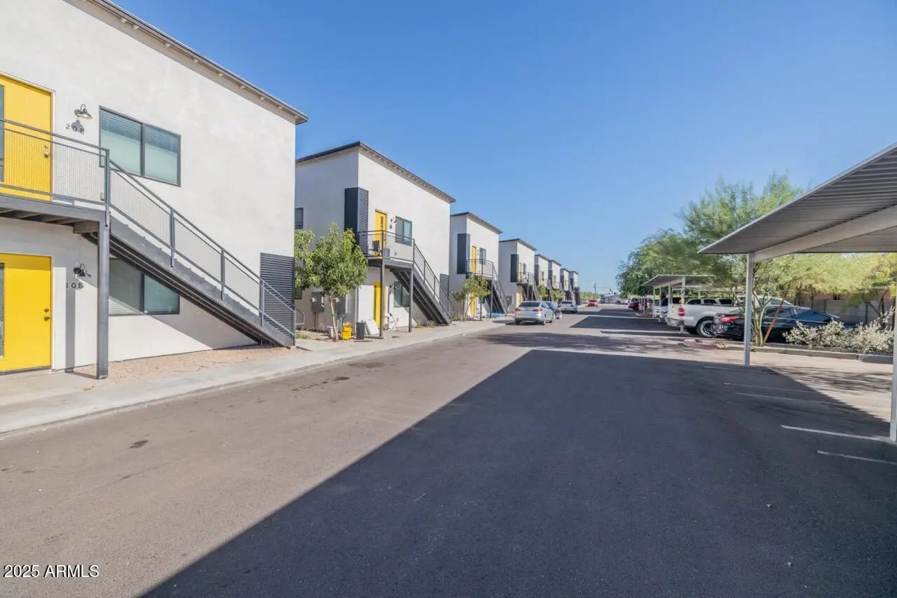 Photo of Listing #6958151