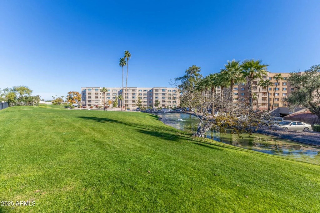 7940 E Camelback Road (unit 307), Scottsdale