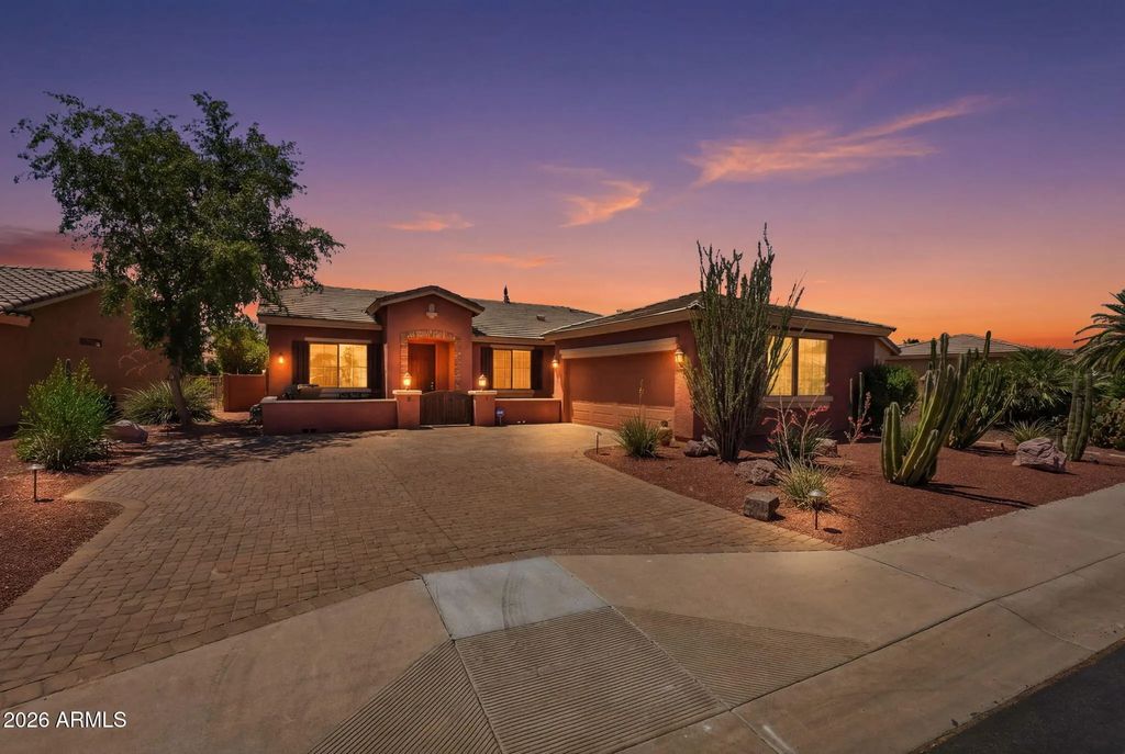 42855 W Magic Moment Drive, Maricopa