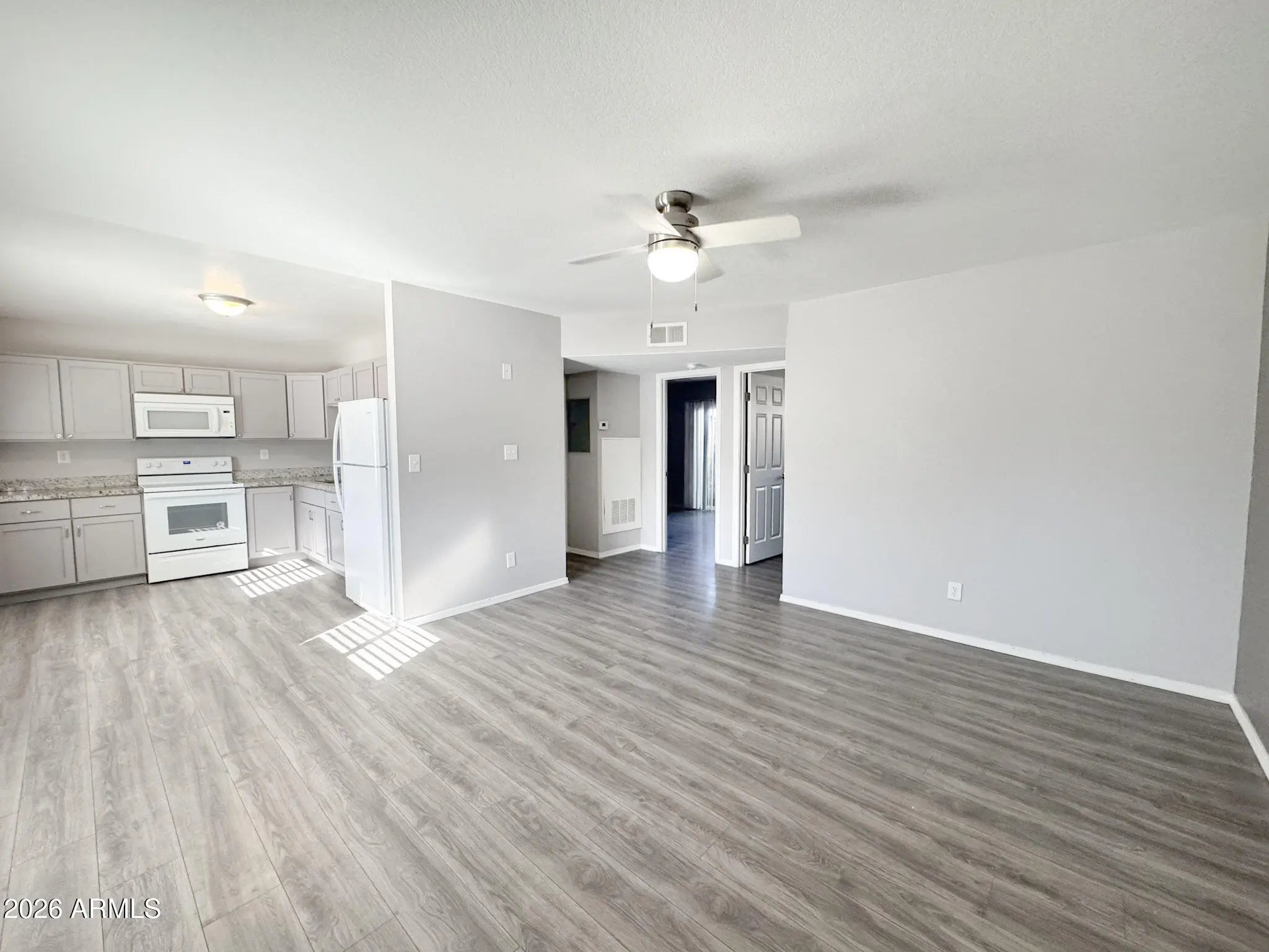 Photo of Listing #6958243