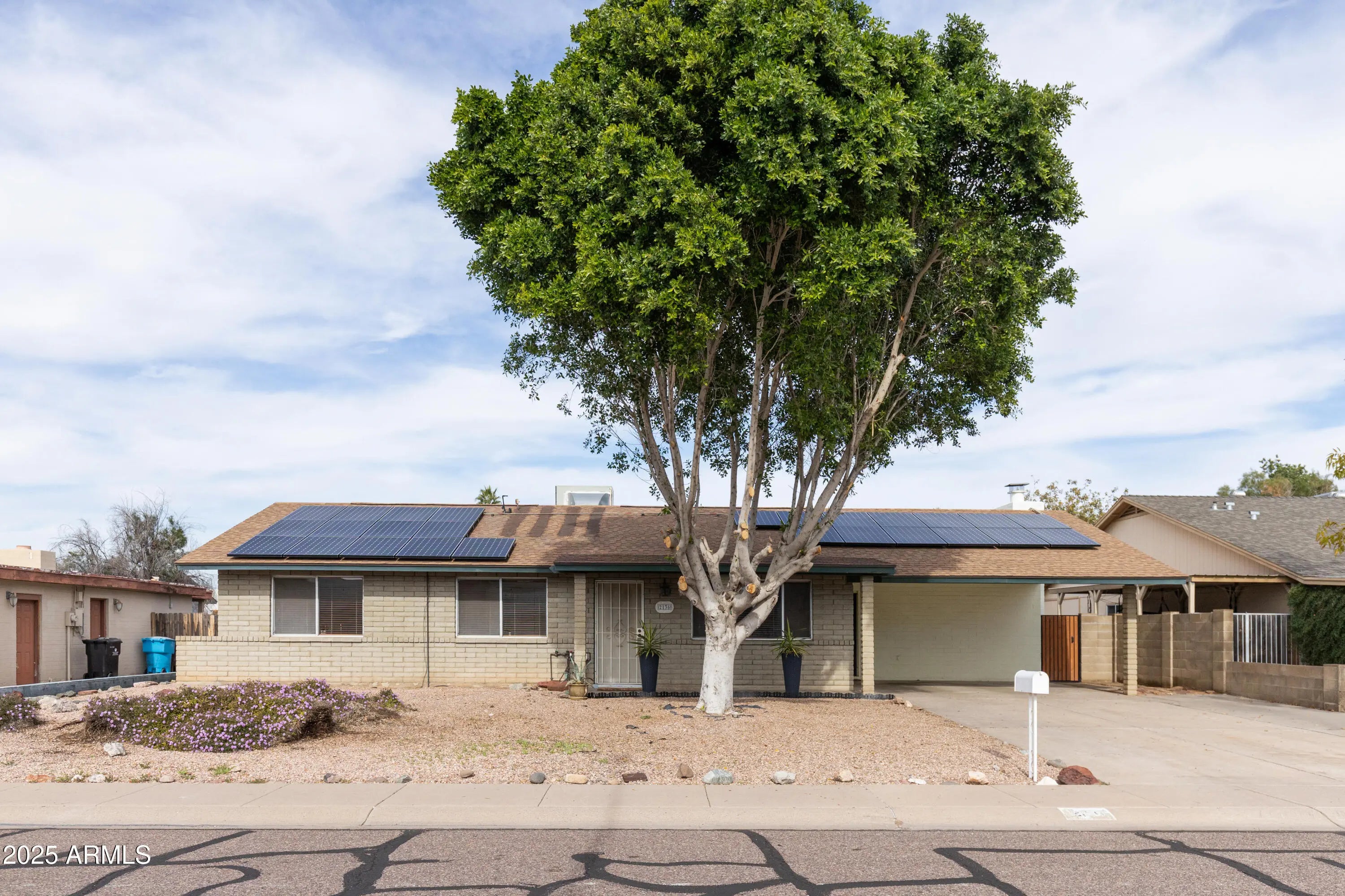 Photo of Listing #6958344