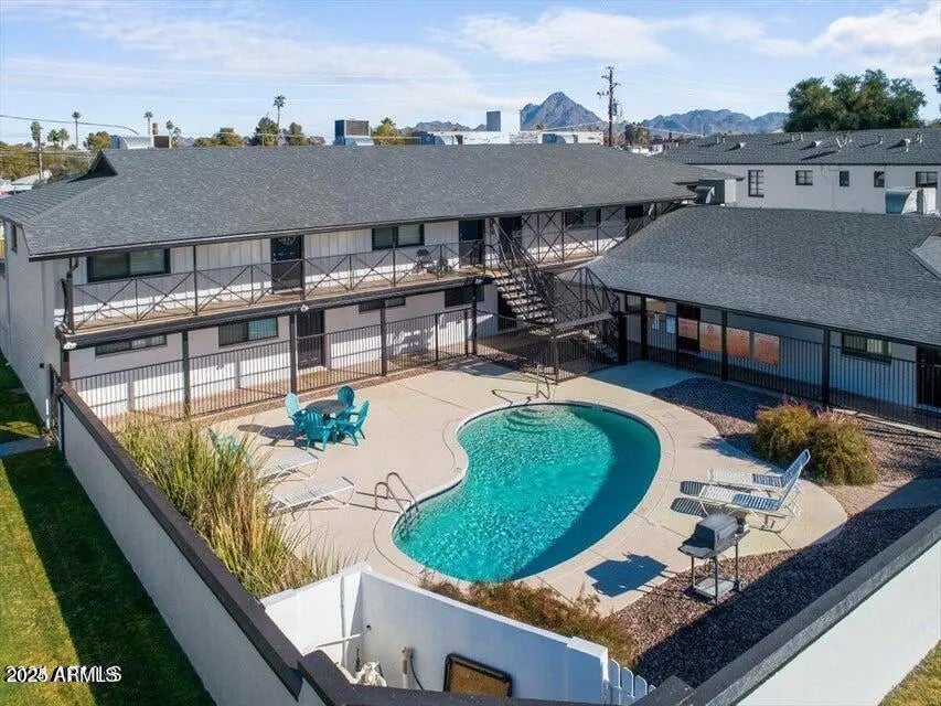 Photo of Listing #6958428