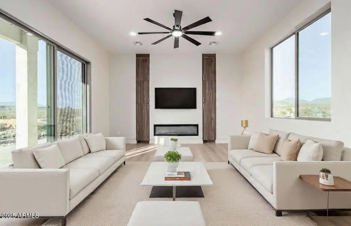 Photo of Listing #6958794