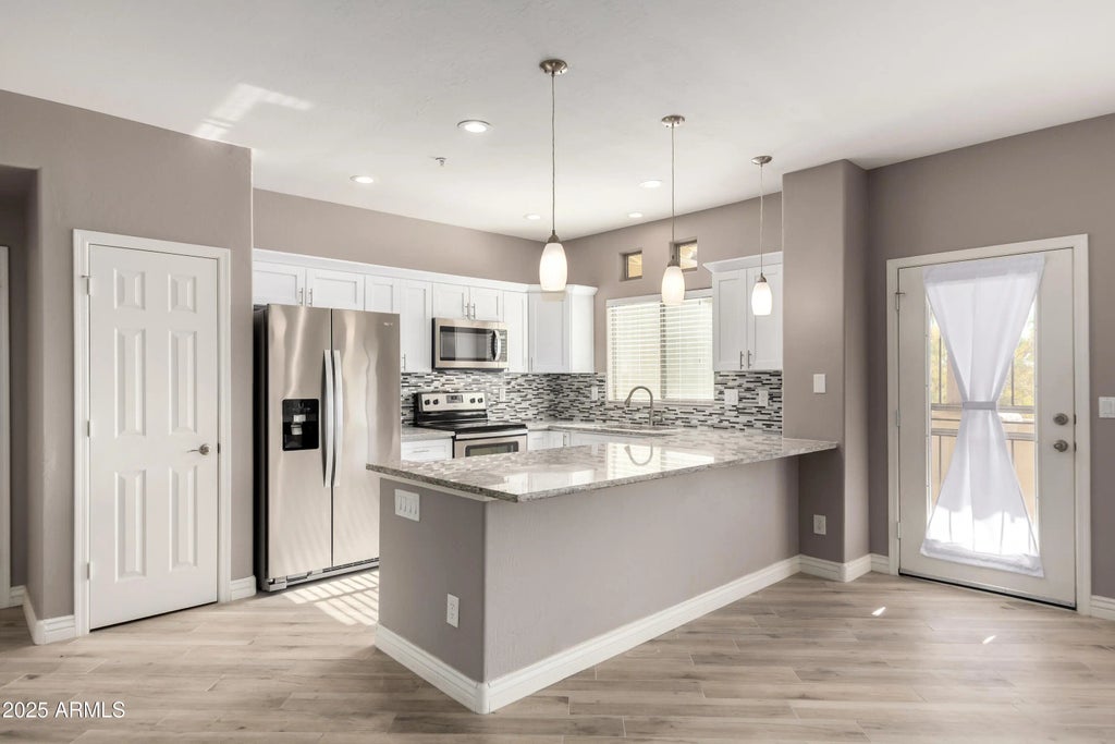 9100 E Raintree Drive (unit 239), Scottsdale