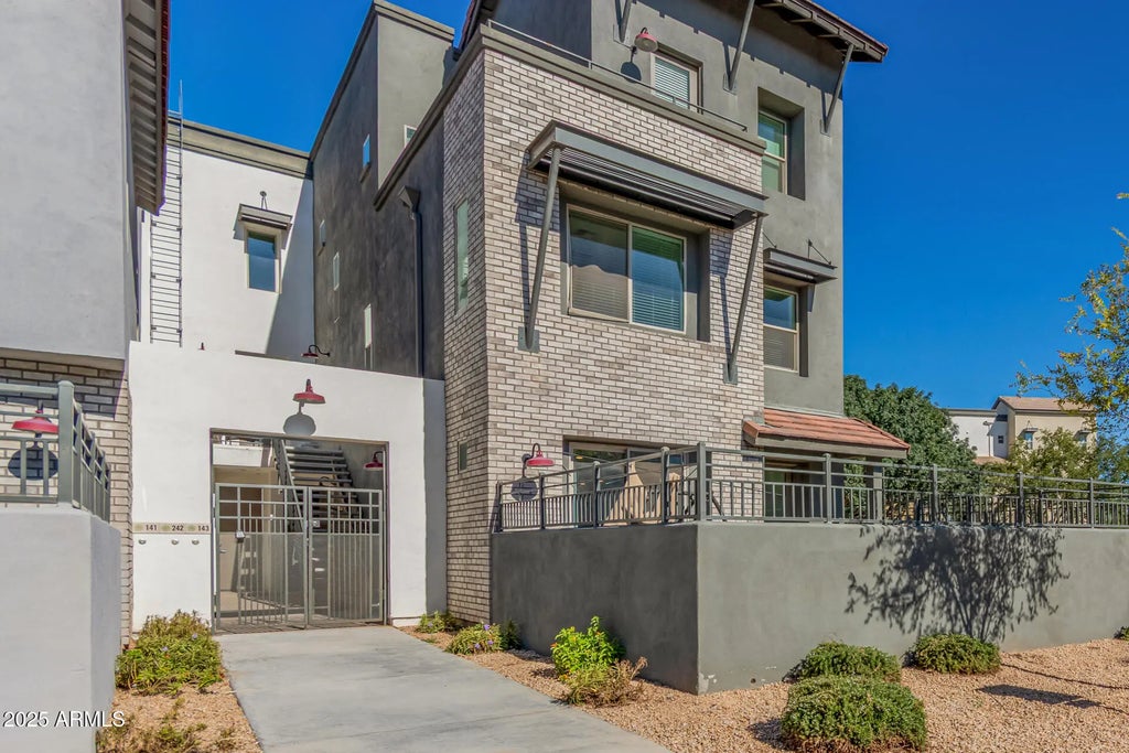 300 N Gila Springs Boulevard (unit 144), Chandler