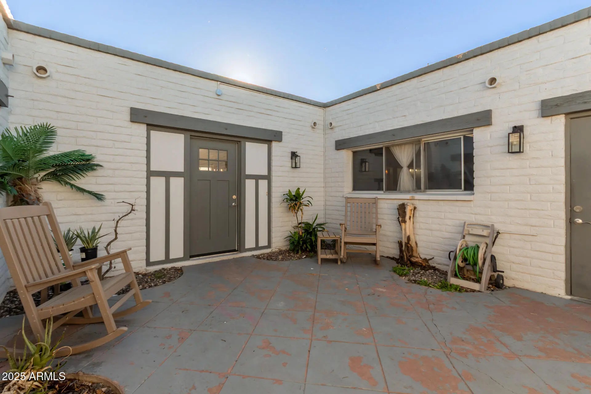 Photo of Listing #6958851