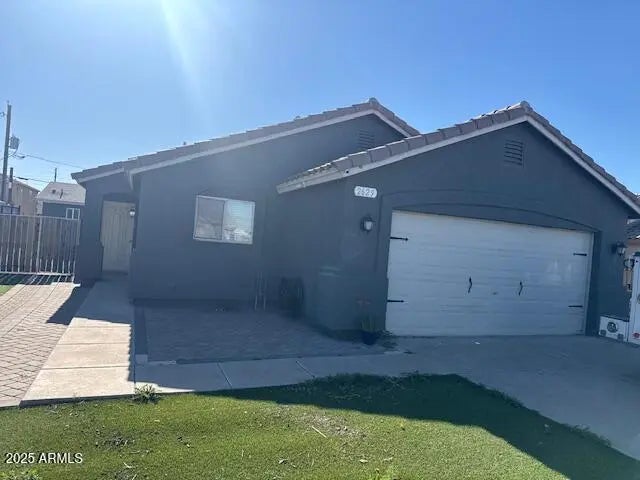 Photo of Listing #6958925