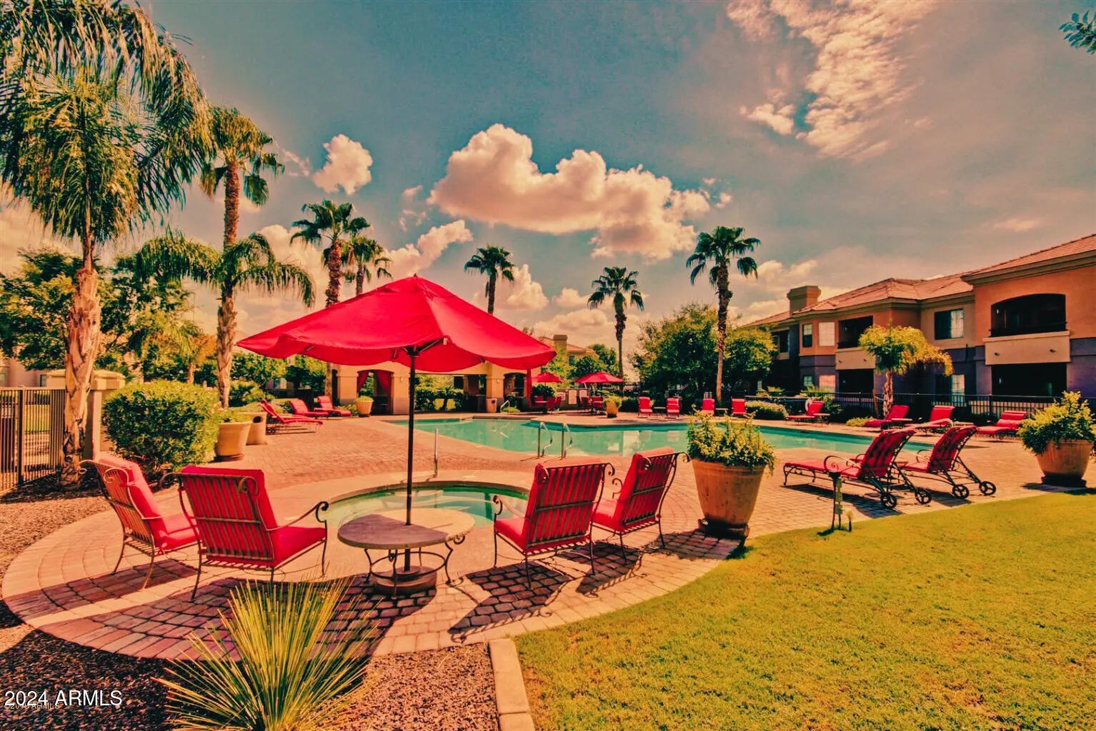 Photo of Listing #6958959