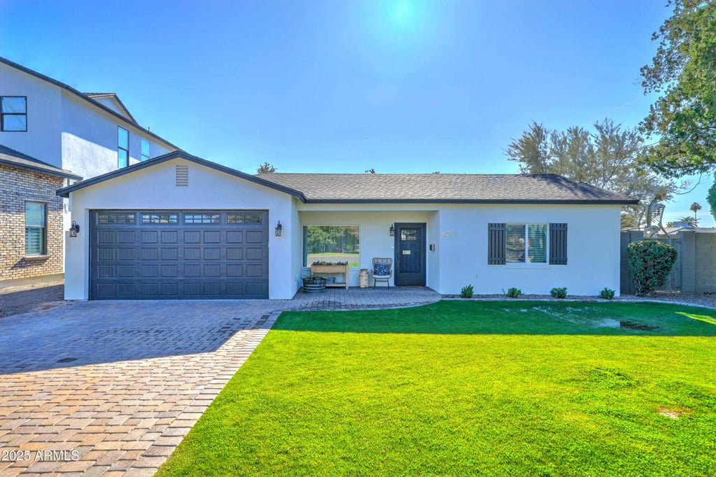 4001 E Indianola Avenue, Phoenix