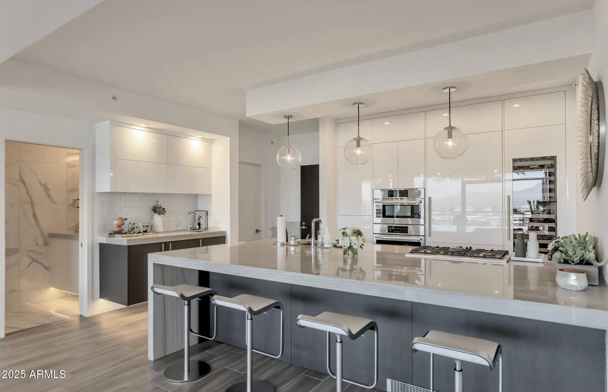 Photo of Listing #6967777