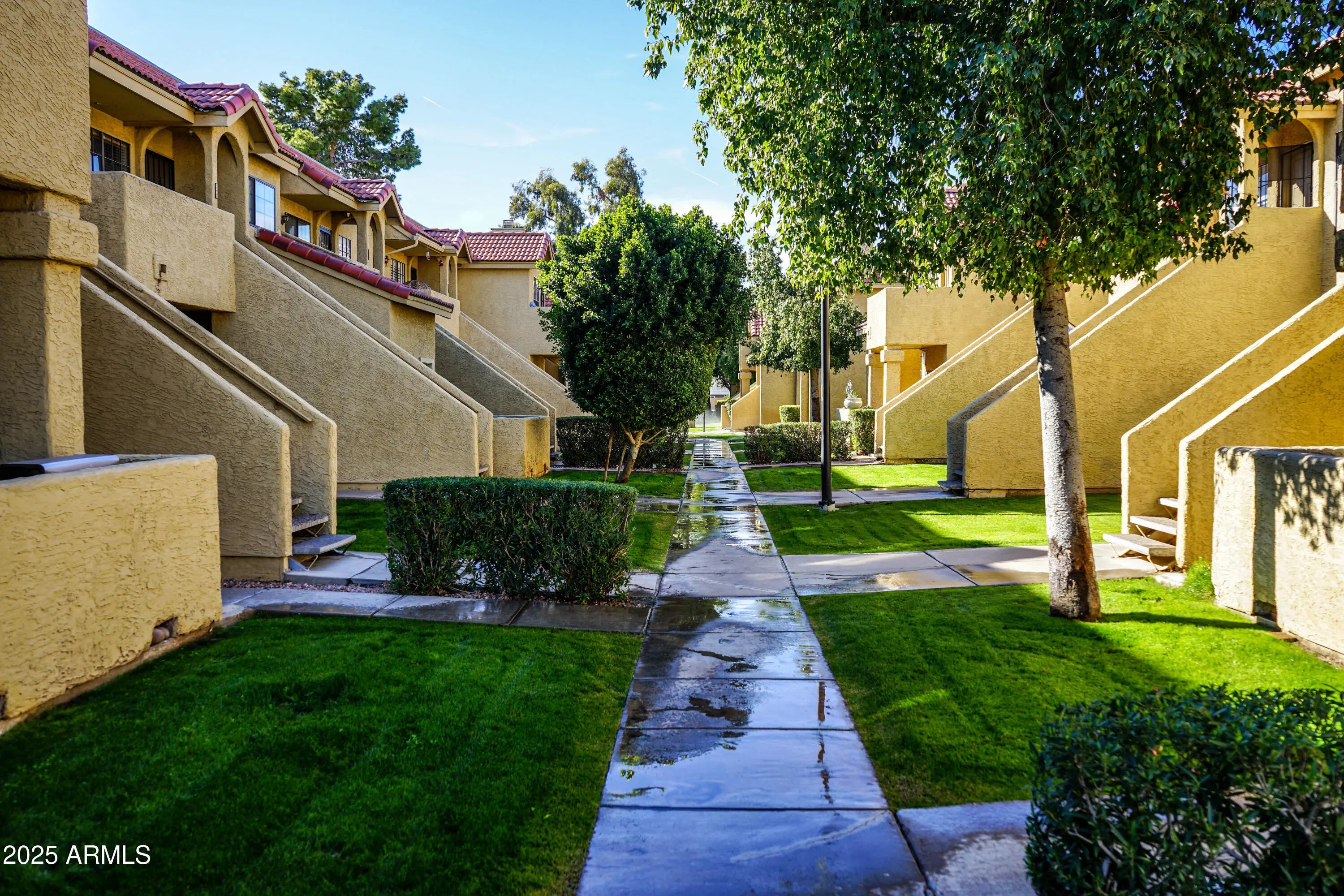 Photo of Listing #6960348