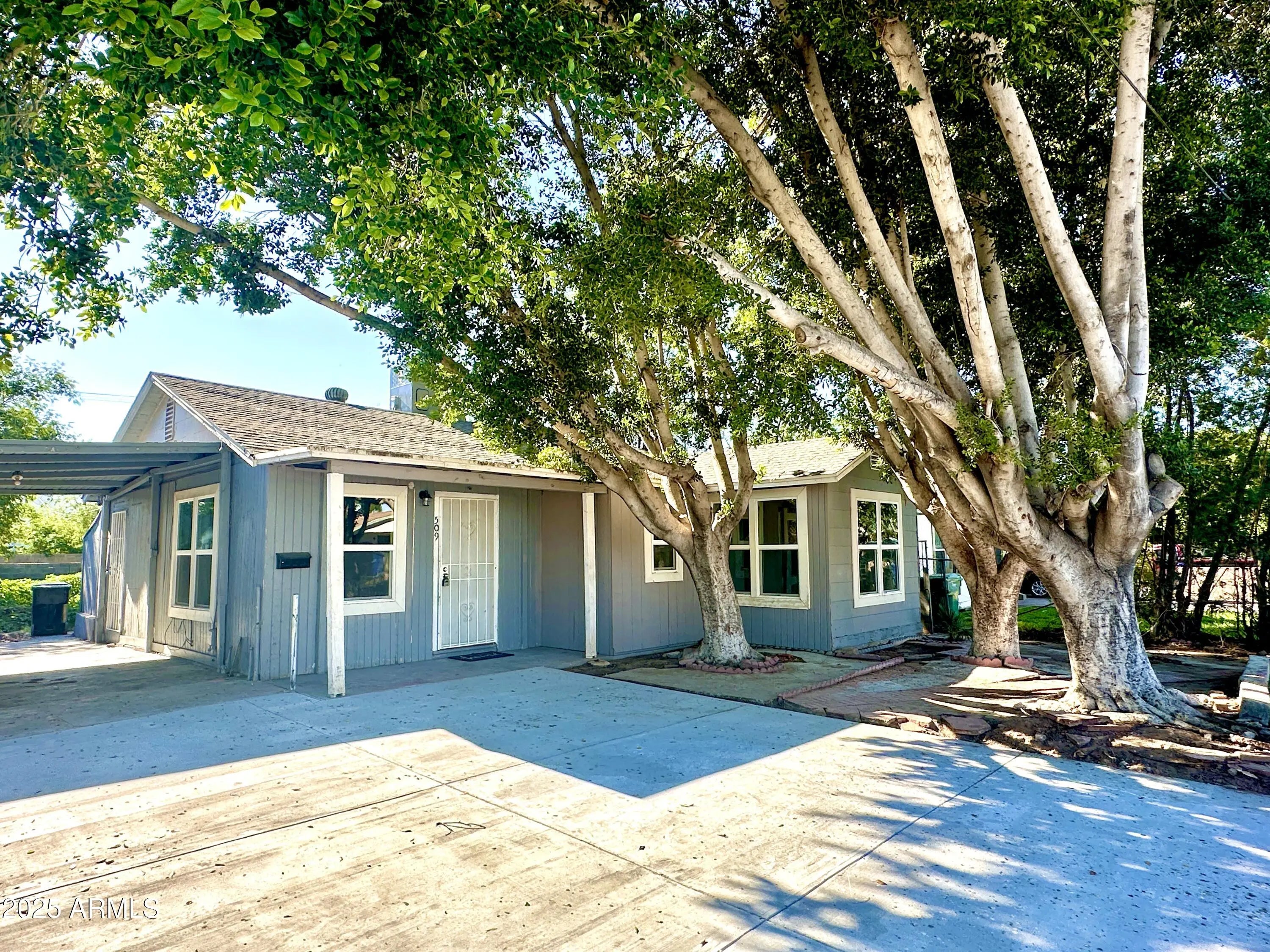 Photo of Listing #6959519