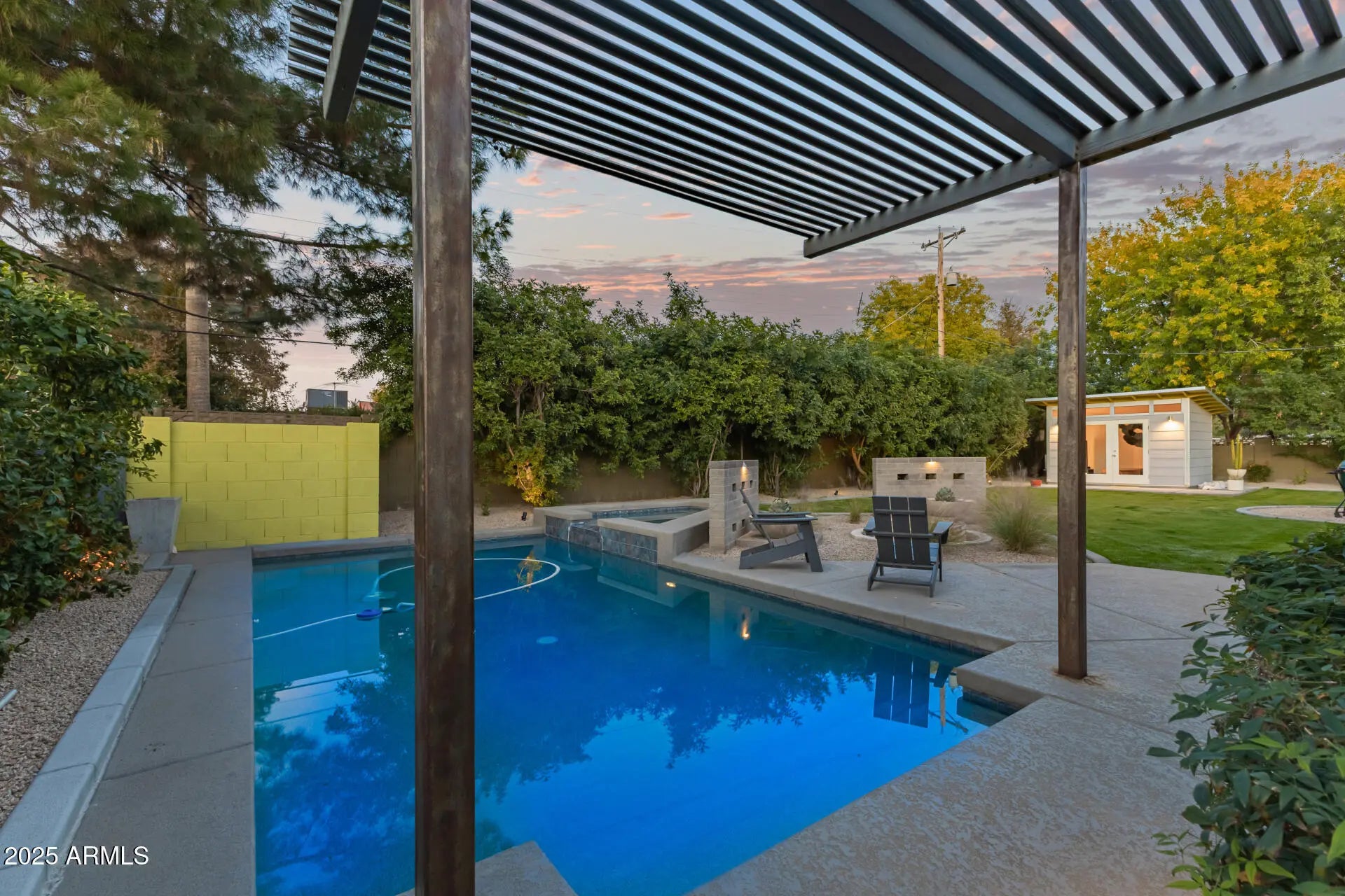 Photo of Listing #6960228