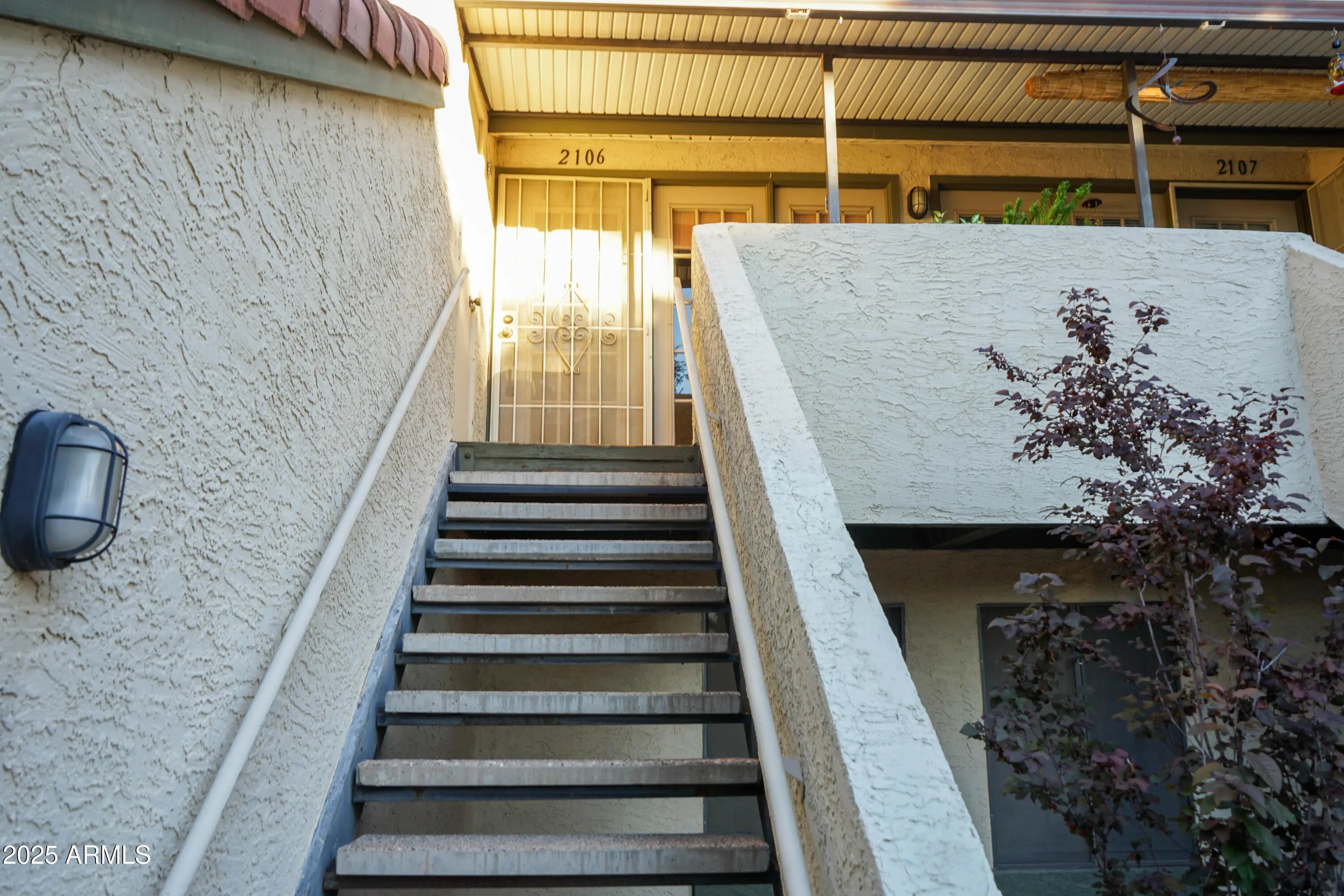 Photo of Listing #6960266