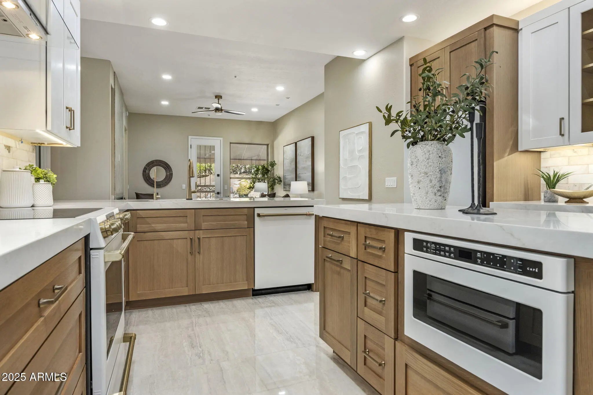 Photo of Listing #6959447