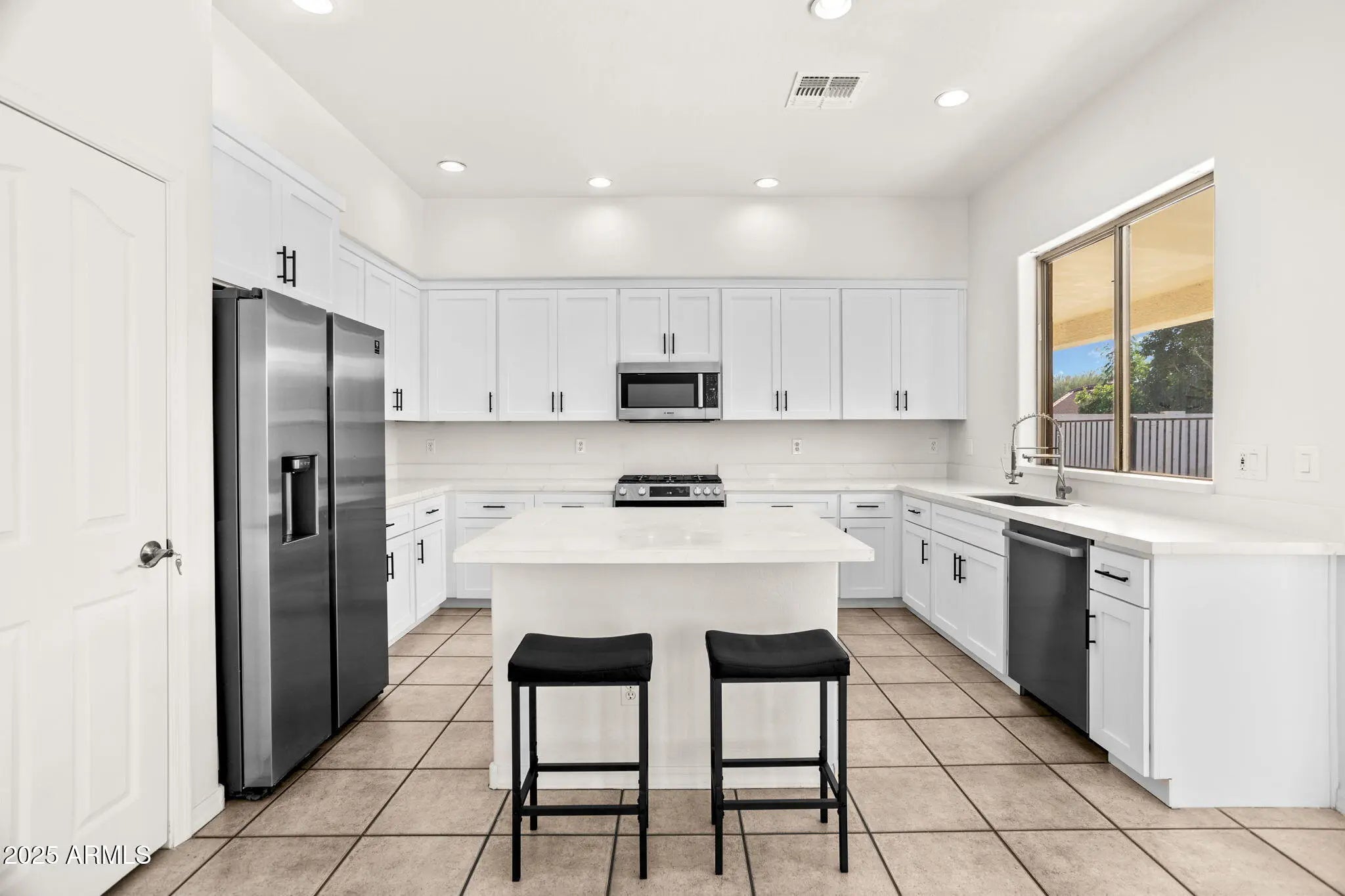 Photo of Listing #6959522