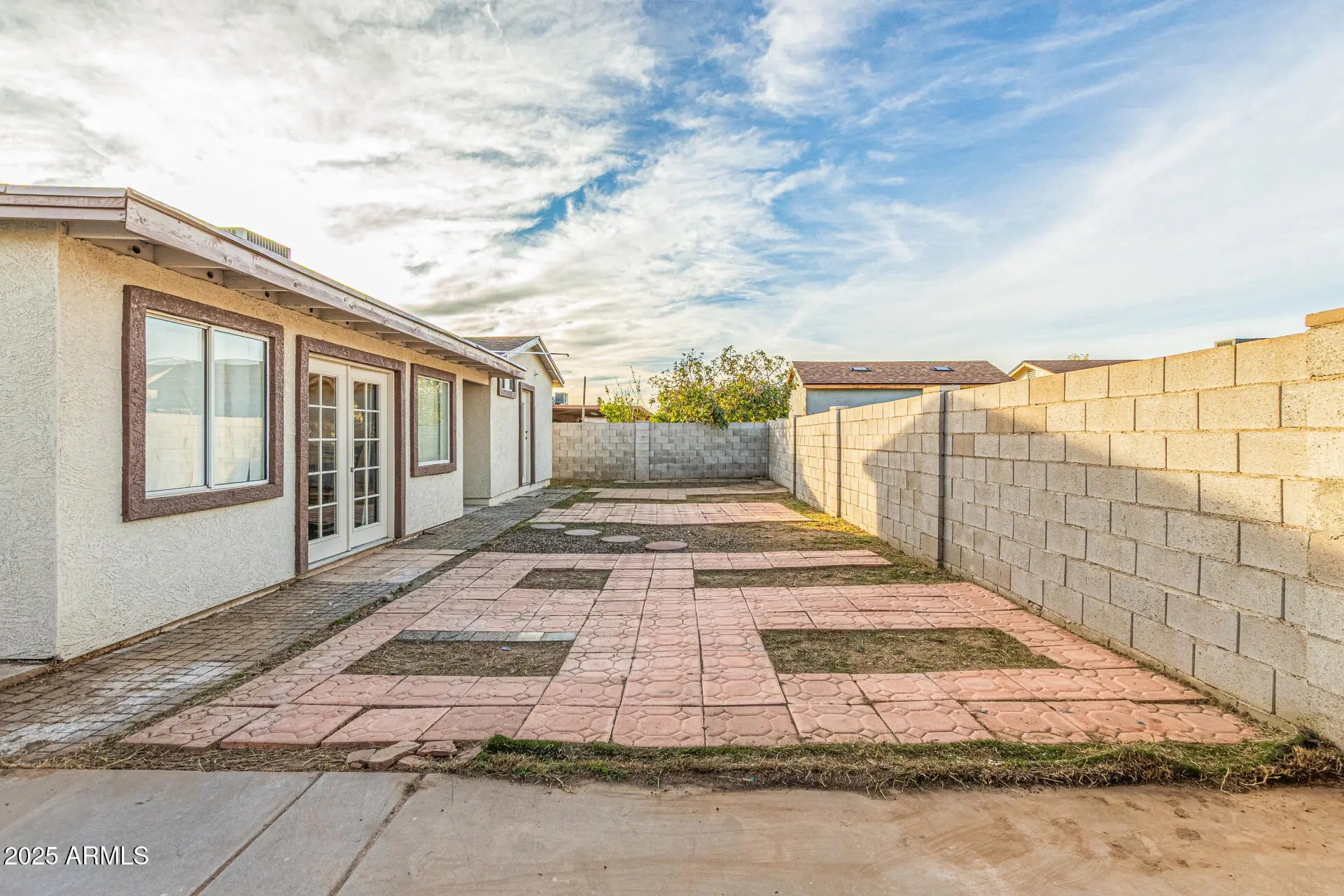 Photo of Listing #6961186