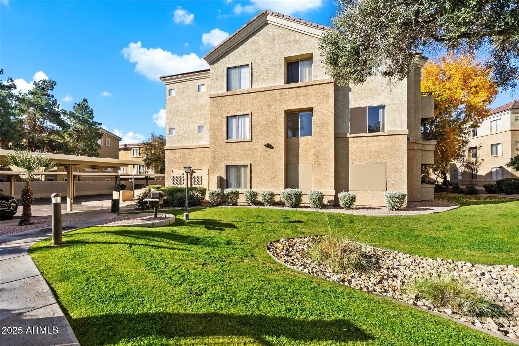 Photo of Listing #6962430