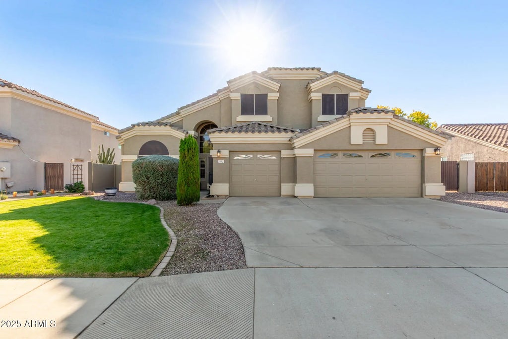 111 W Windsor Drive, Gilbert
