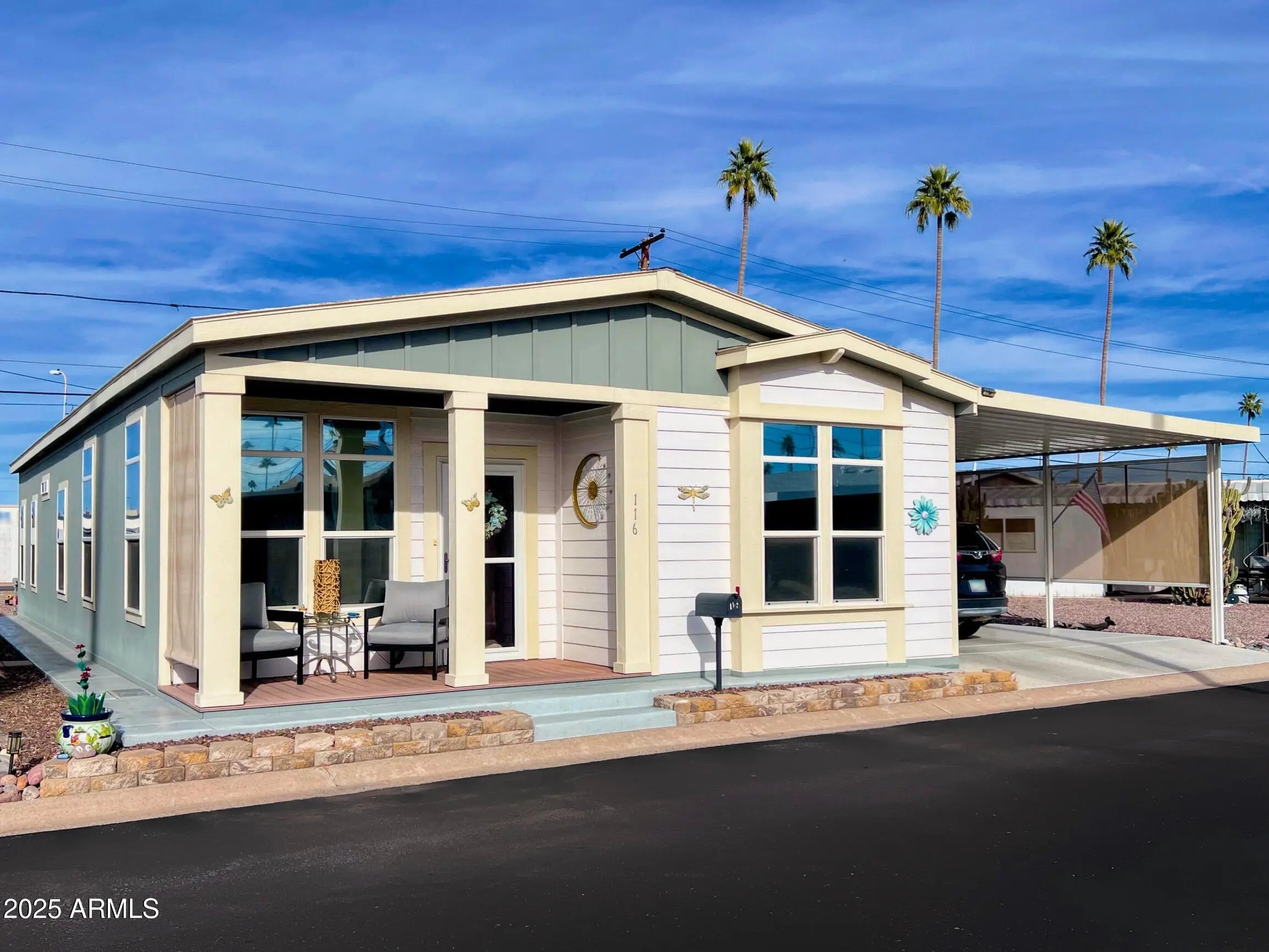 Photo of Listing #6960825