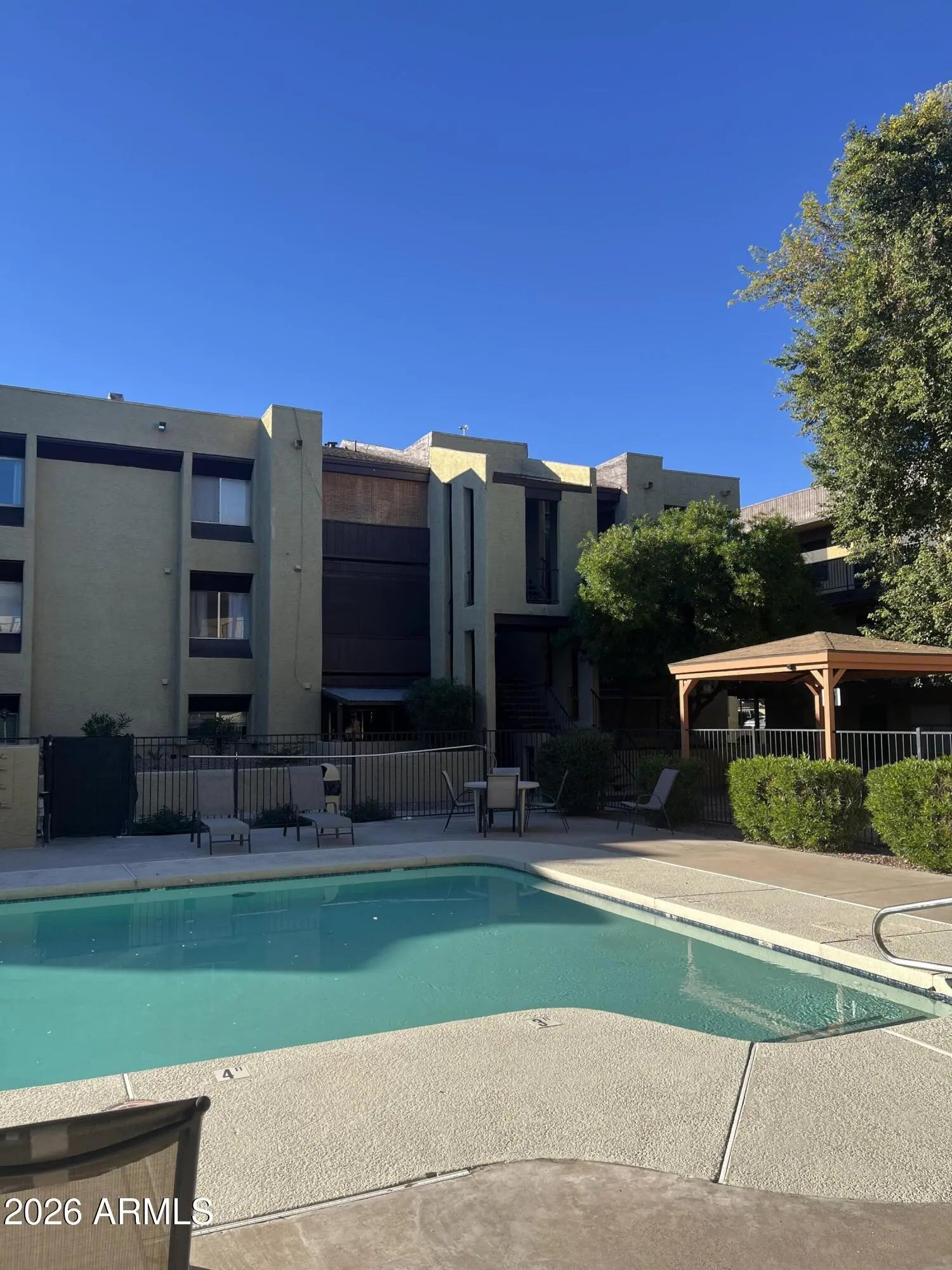 Photo of Listing #6960062