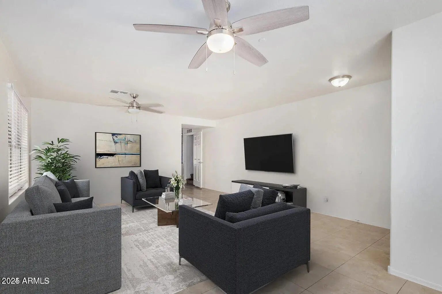 Photo of Listing #6960101