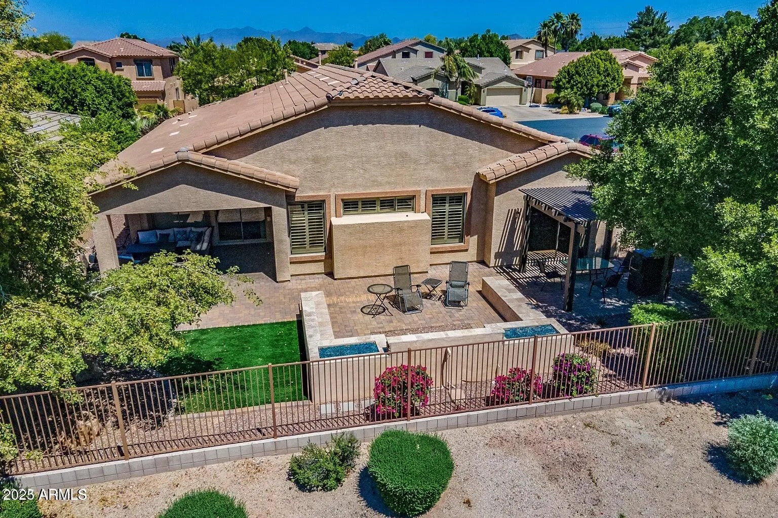 Photo of Listing #6961103