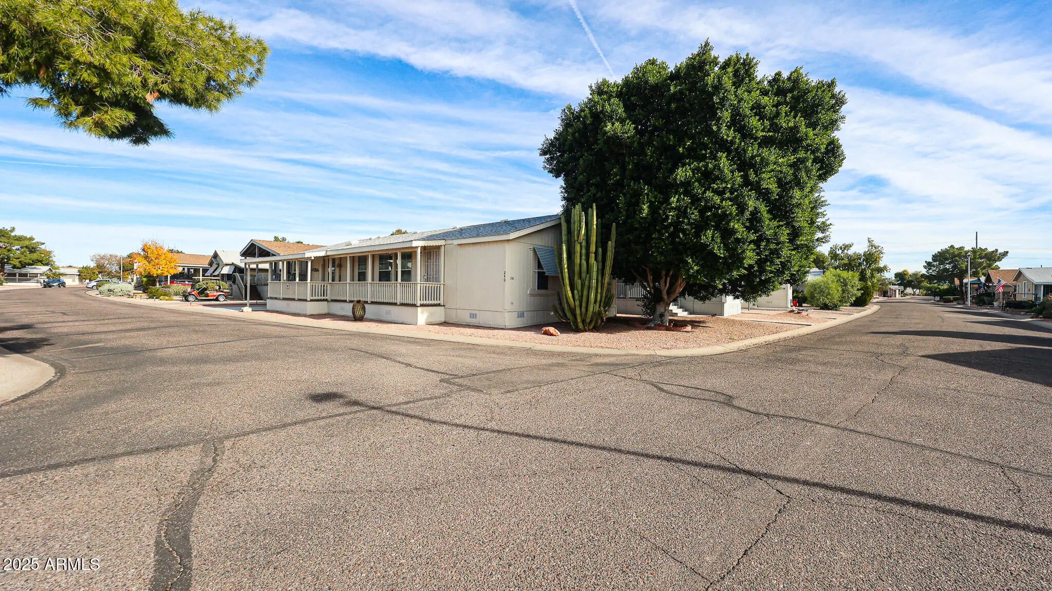 Photo of Listing #6960109