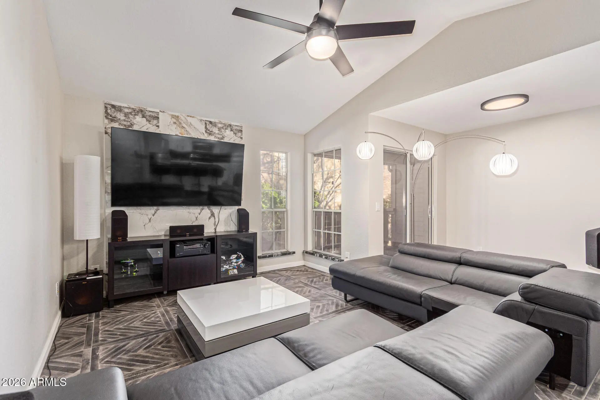 Photo of Listing #6975585