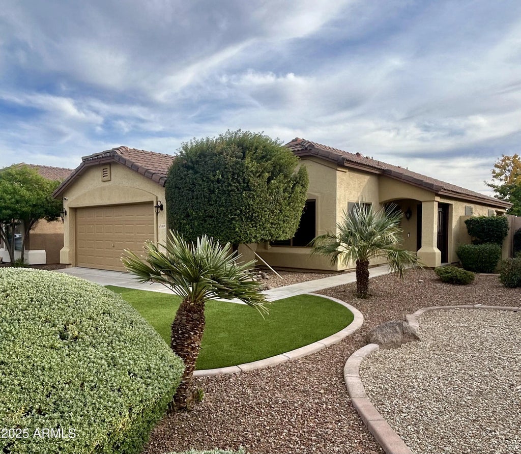 3809 W Five Mile Peak Drive, San Tan Valley