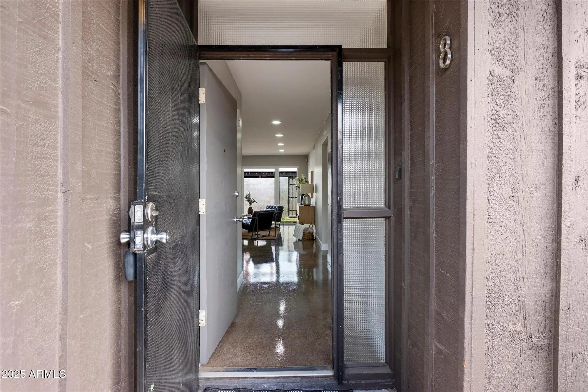 Photo of Listing #6960747