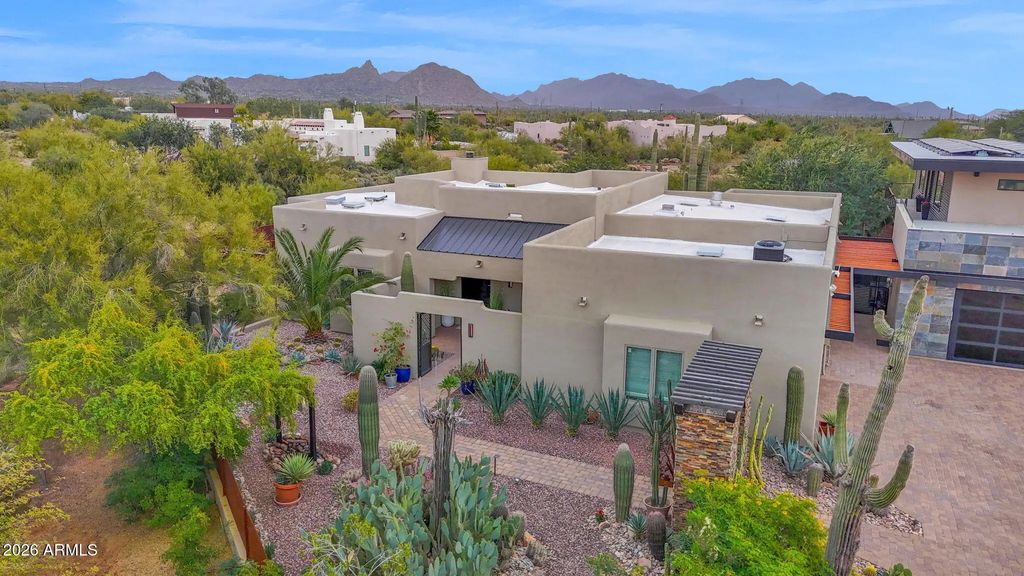 7817 E Dynamite Boulevard, Scottsdale