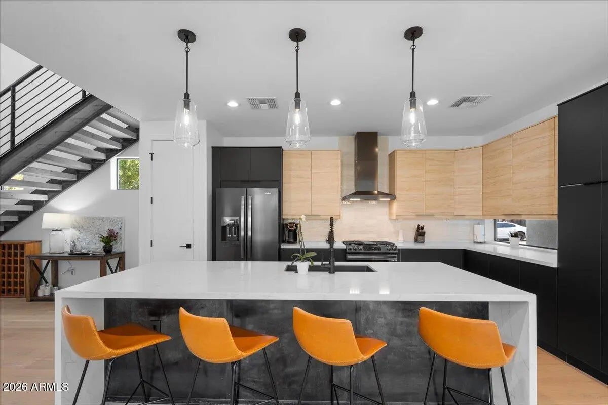 Photo of Listing #6964977