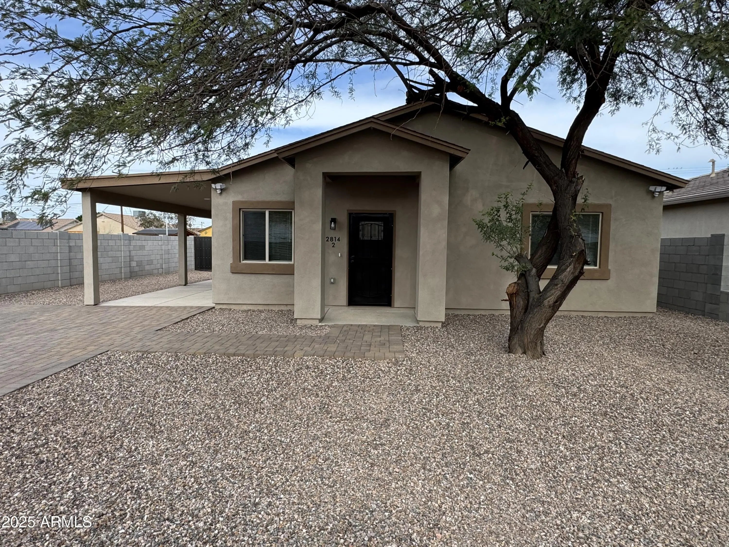 Photo of Listing #6960907