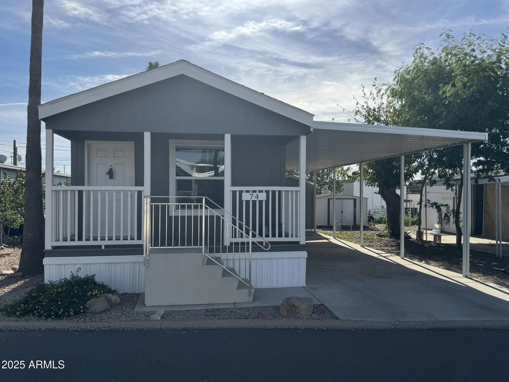 Photo of Listing #6960909