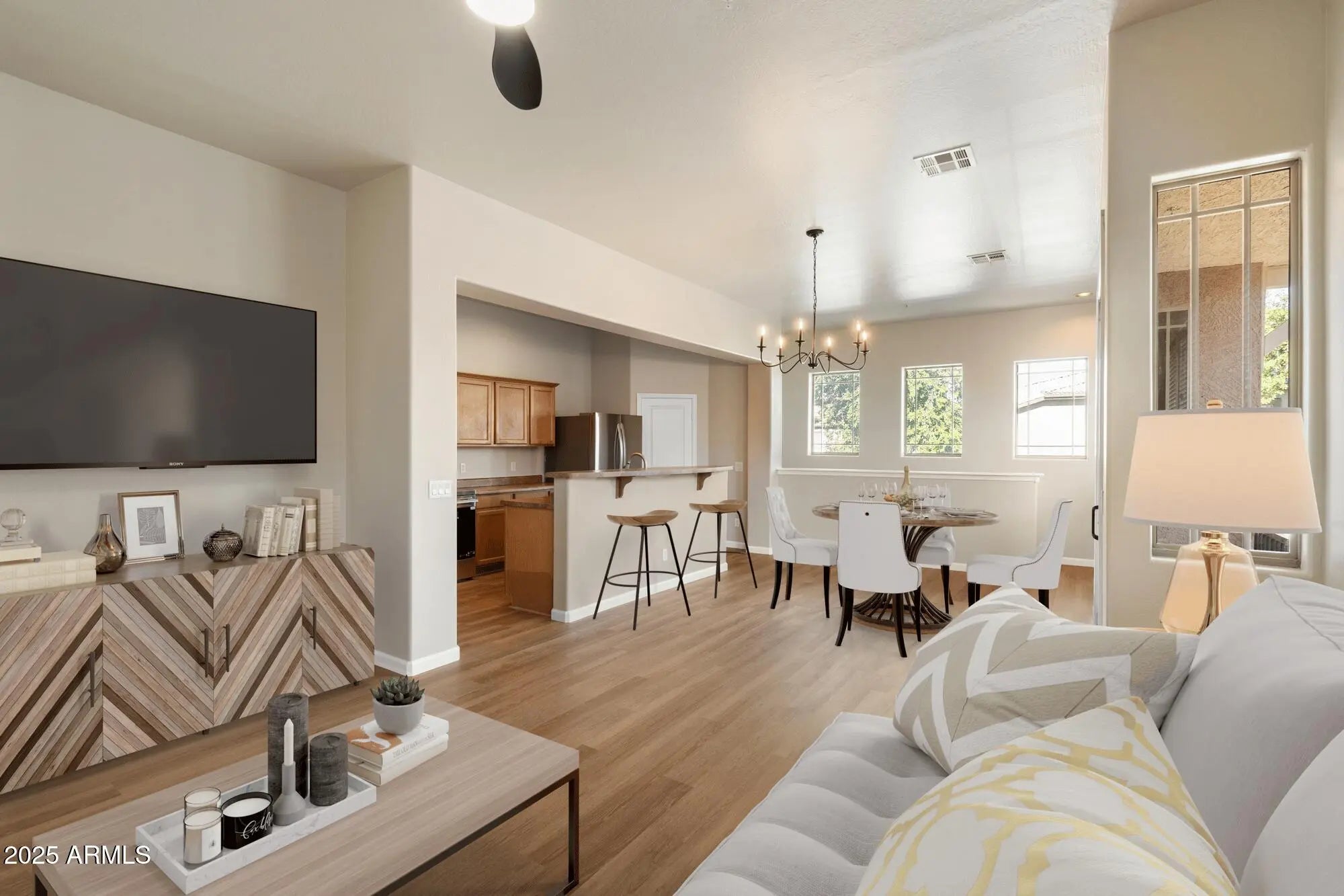 Photo of Listing #6961087