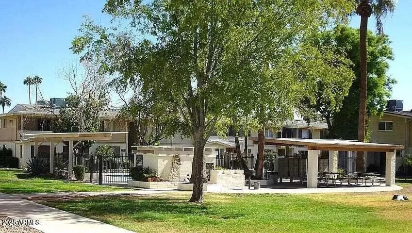 8211 E Garfield Street (unit J219), Scottsdale
