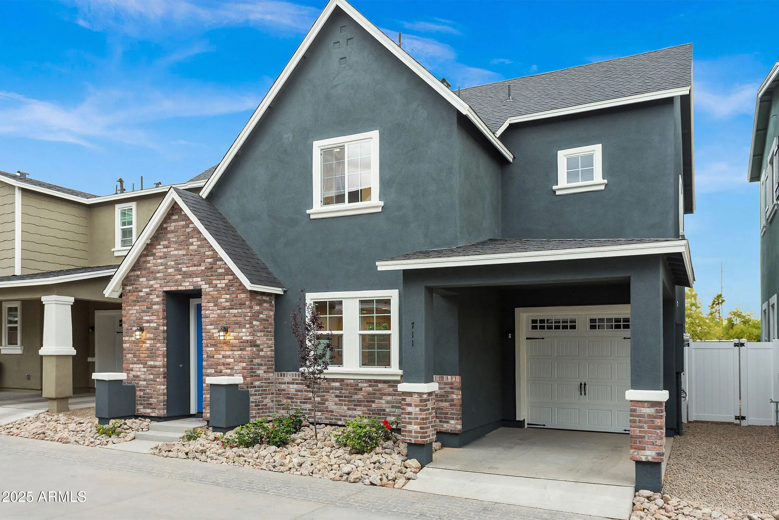 Photo of Listing #6960981