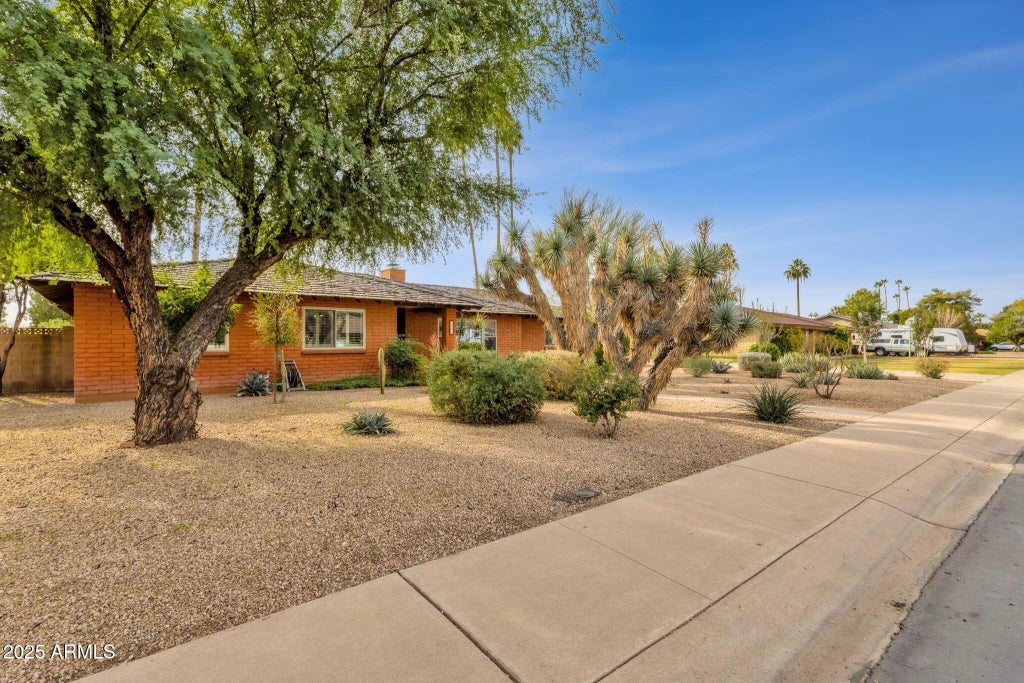 2063 E La Jolla Drive, Tempe