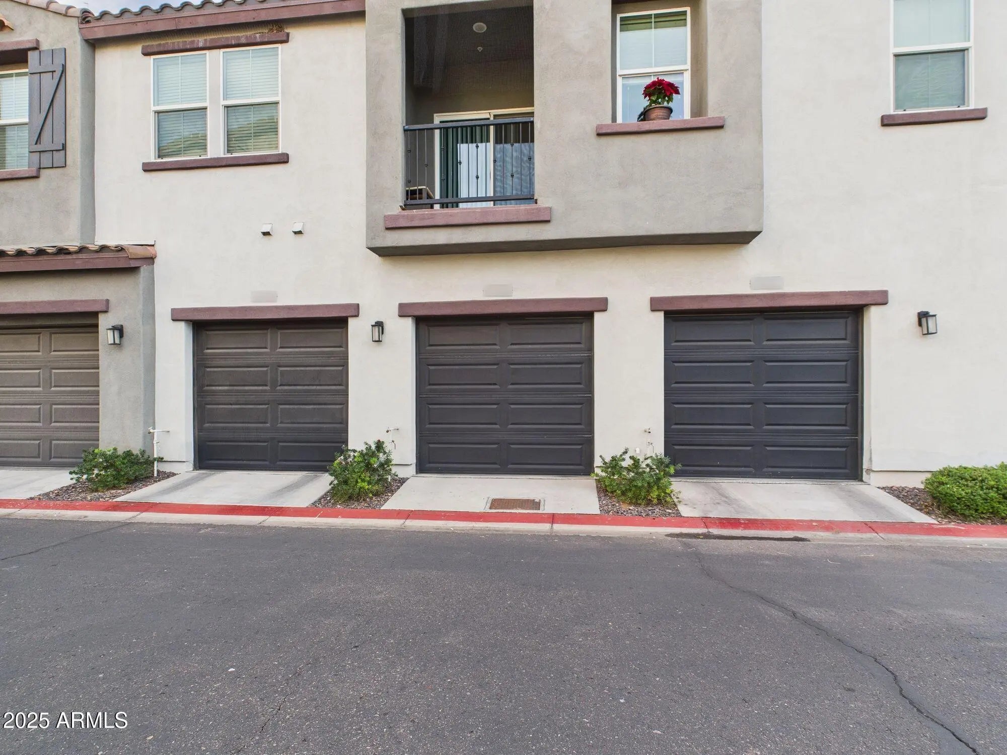 Photo of Listing #6961112