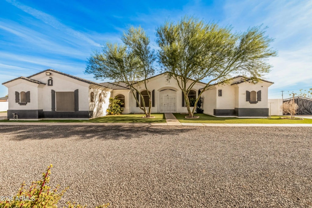 782 N Shannon Place, Casa Grande