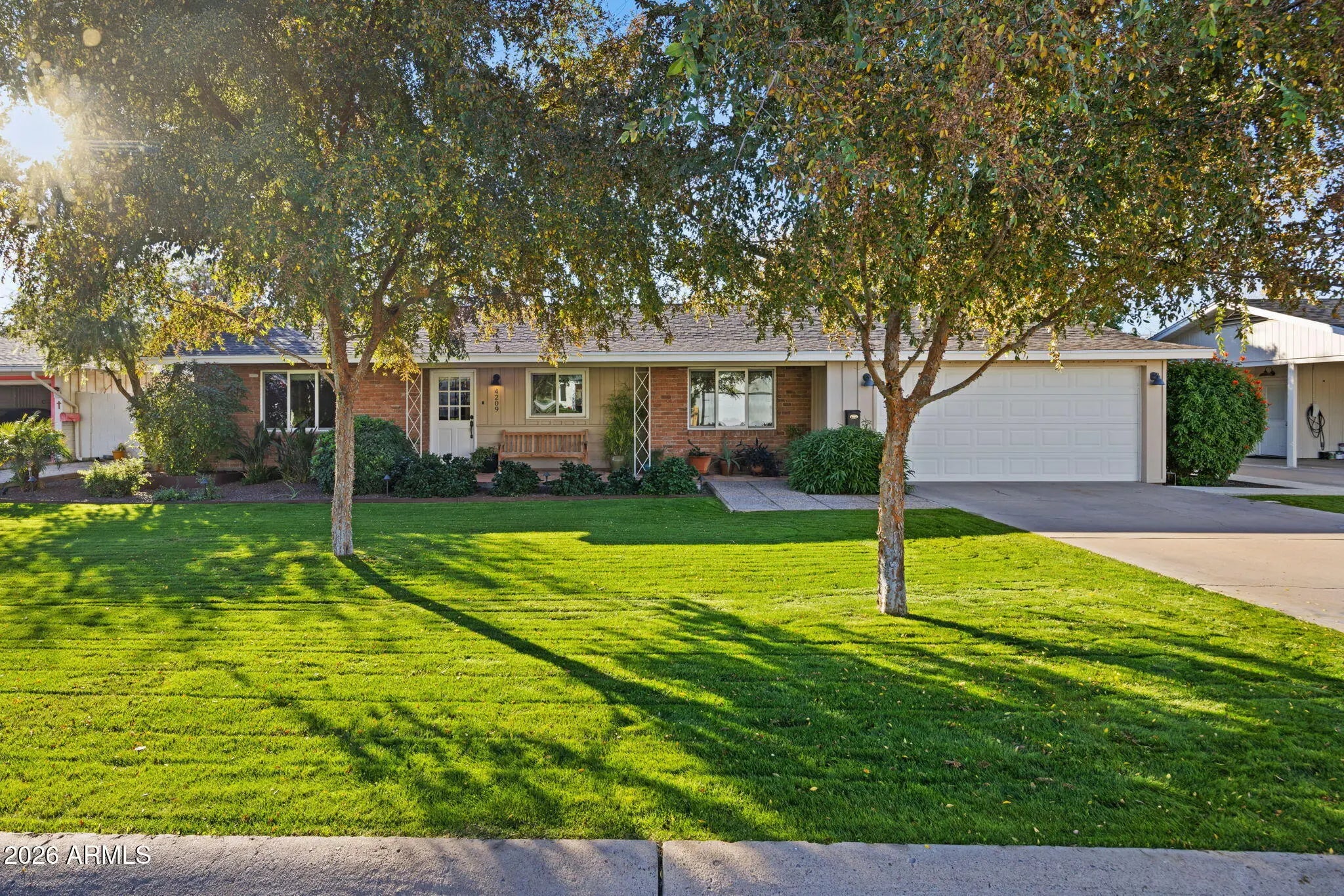 Photo of Listing #6965067