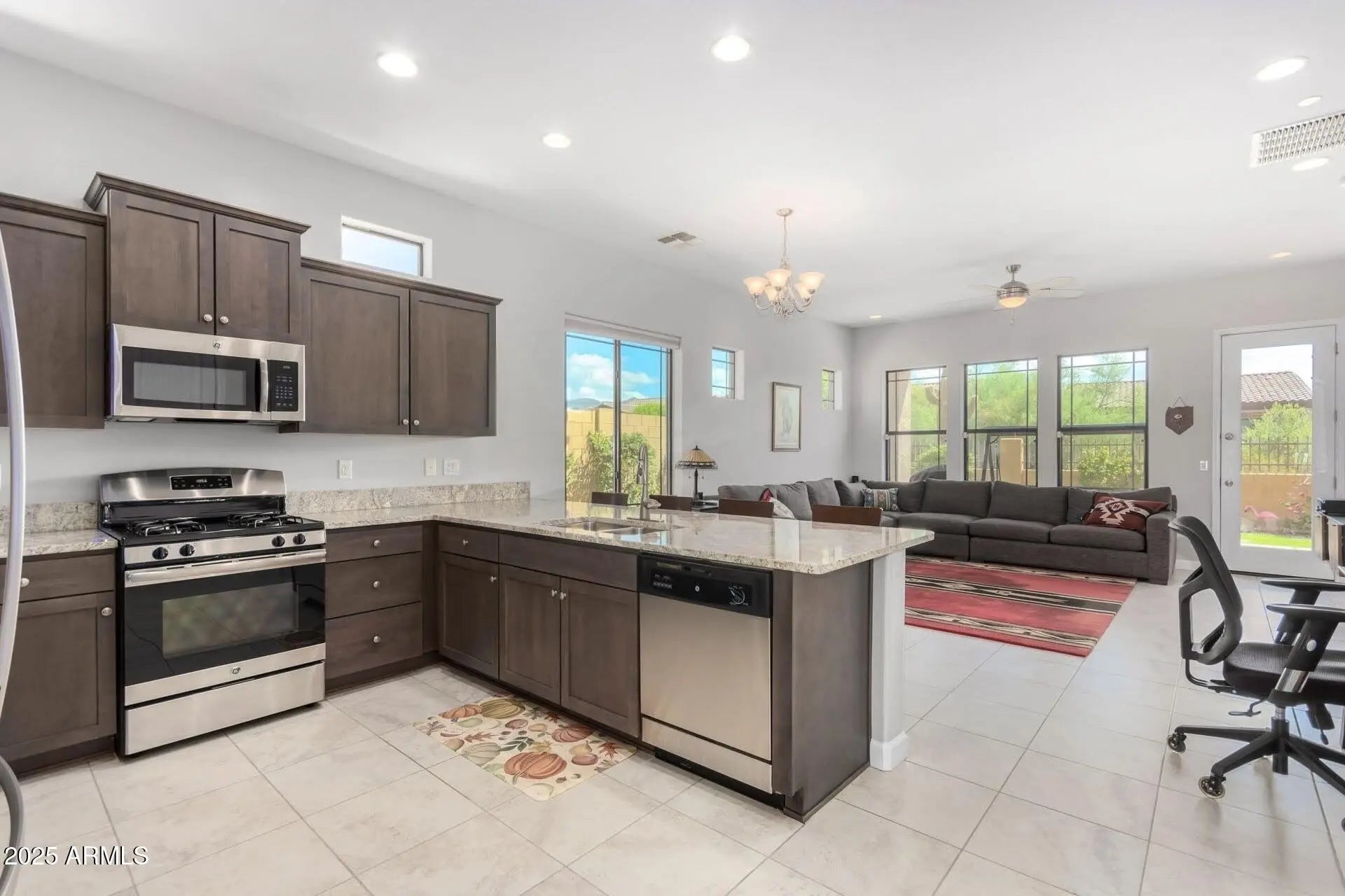 Photo of Listing #6961418